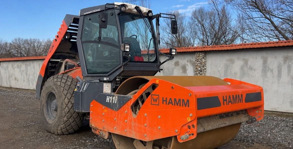 Hamm H11i roller · calibration